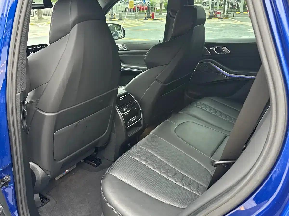 2022 BMW X5 M — миниатюра 8