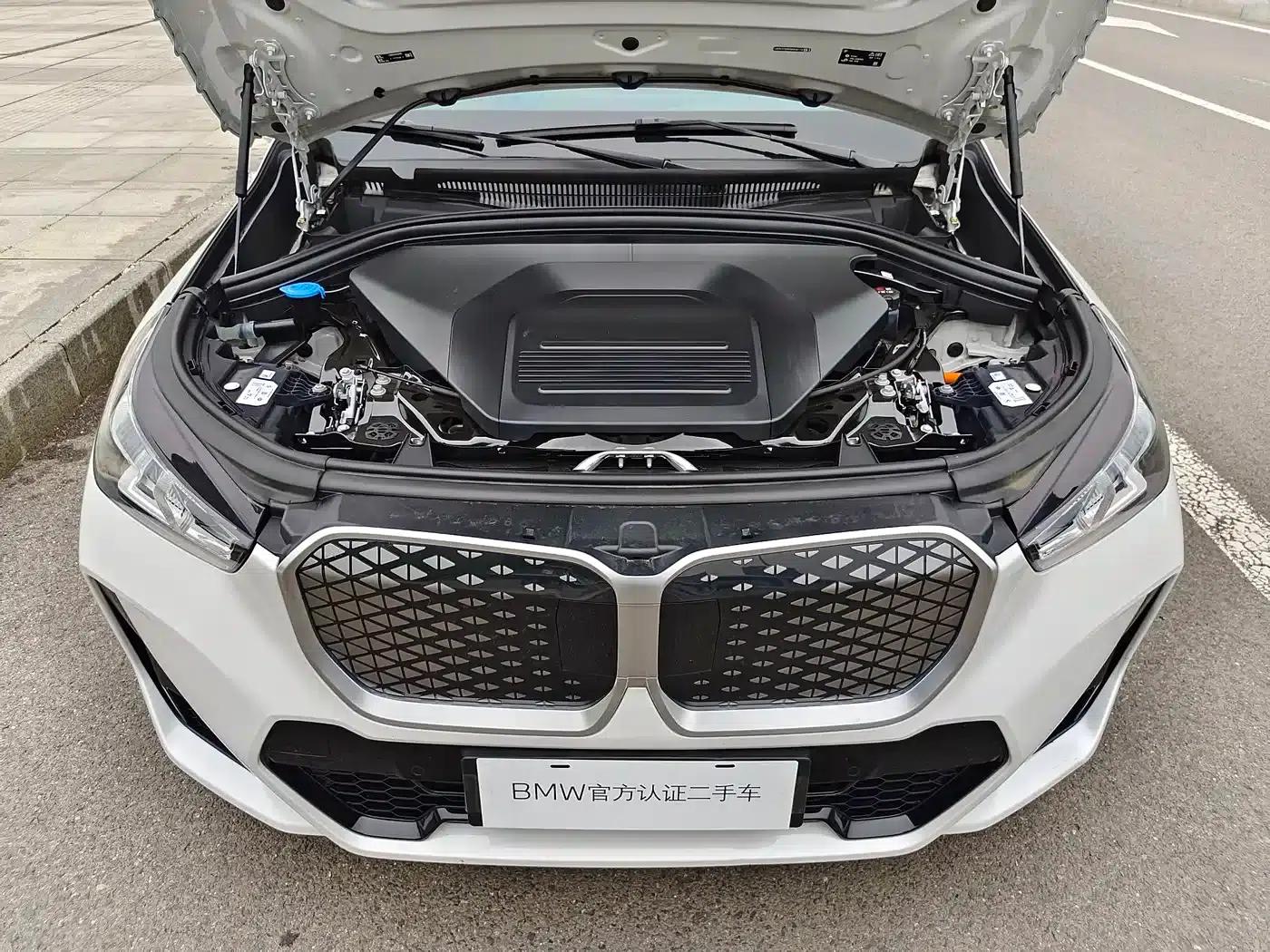 BMW iX1 2023 eDrive25L M Sport Package — миниатюра 20
