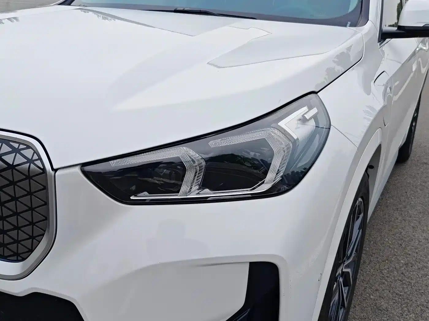 BMW iX1 2023 eDrive25L M Sport Package — миниатюра 22