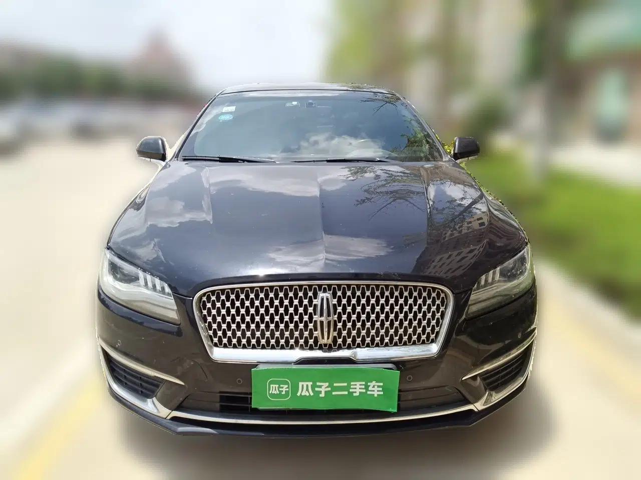 Lincoln MKZ 2018 2.0T Luxury Edition — миниатюра 2