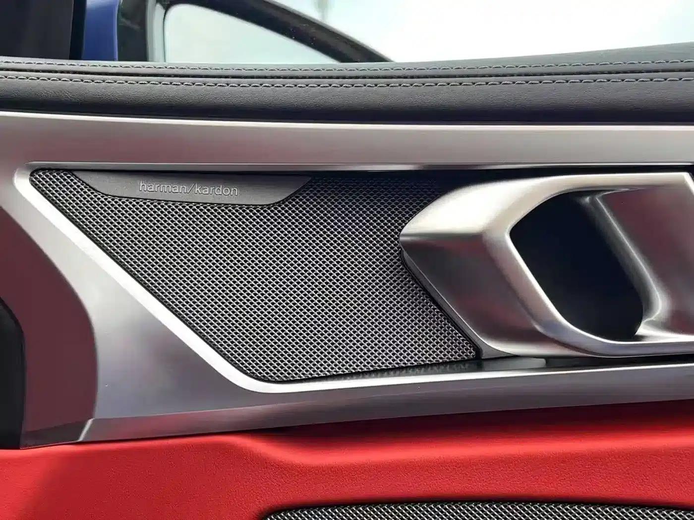 2021 BMW 8 Series Facelift 840i Coupe M Sport Package — миниатюра 21