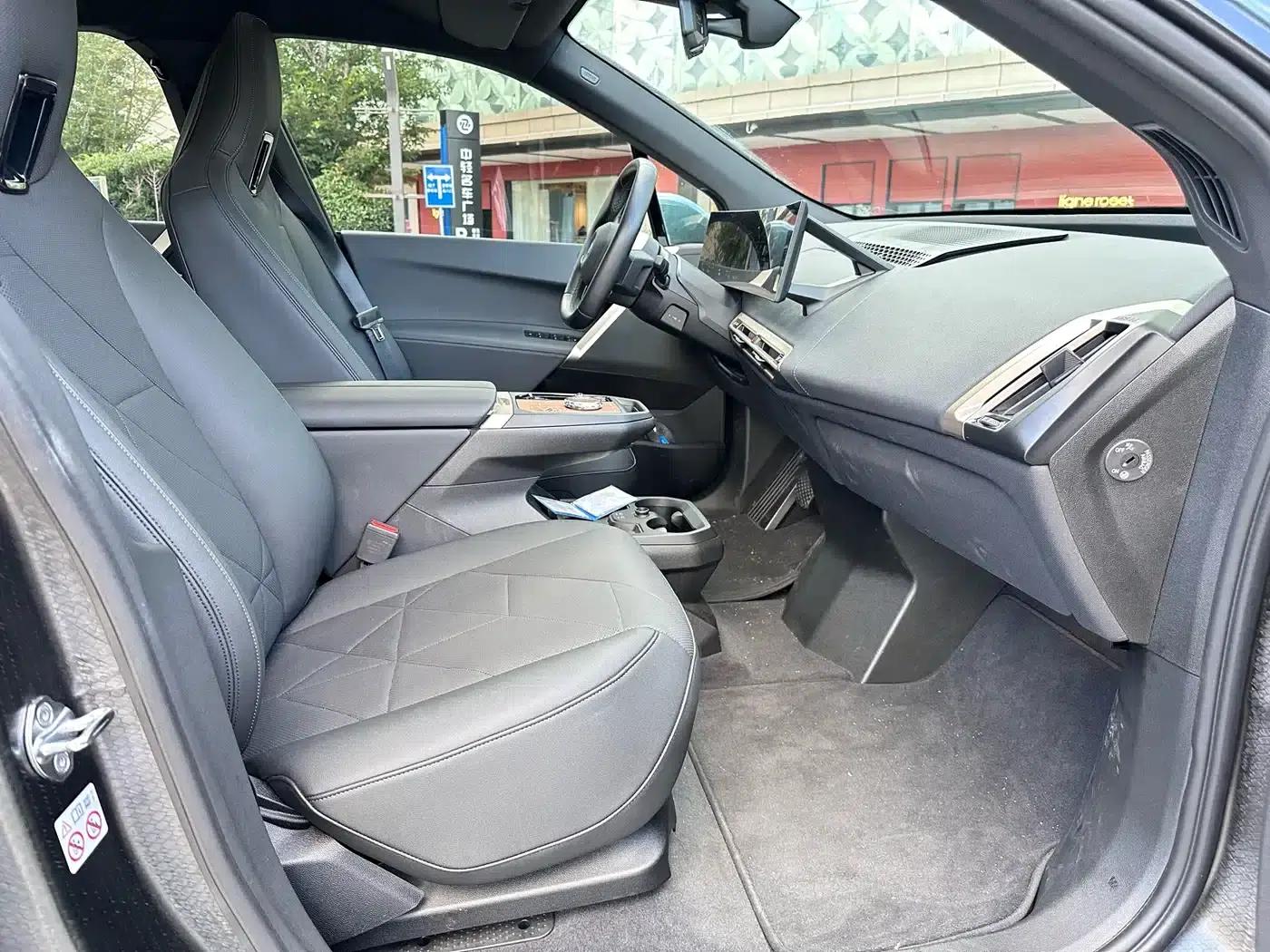 BMW iX 2022 xDrive40 — миниатюра 13