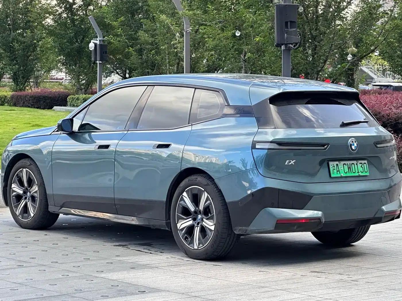 BMW iX 2022 xDrive40 — миниатюра 20