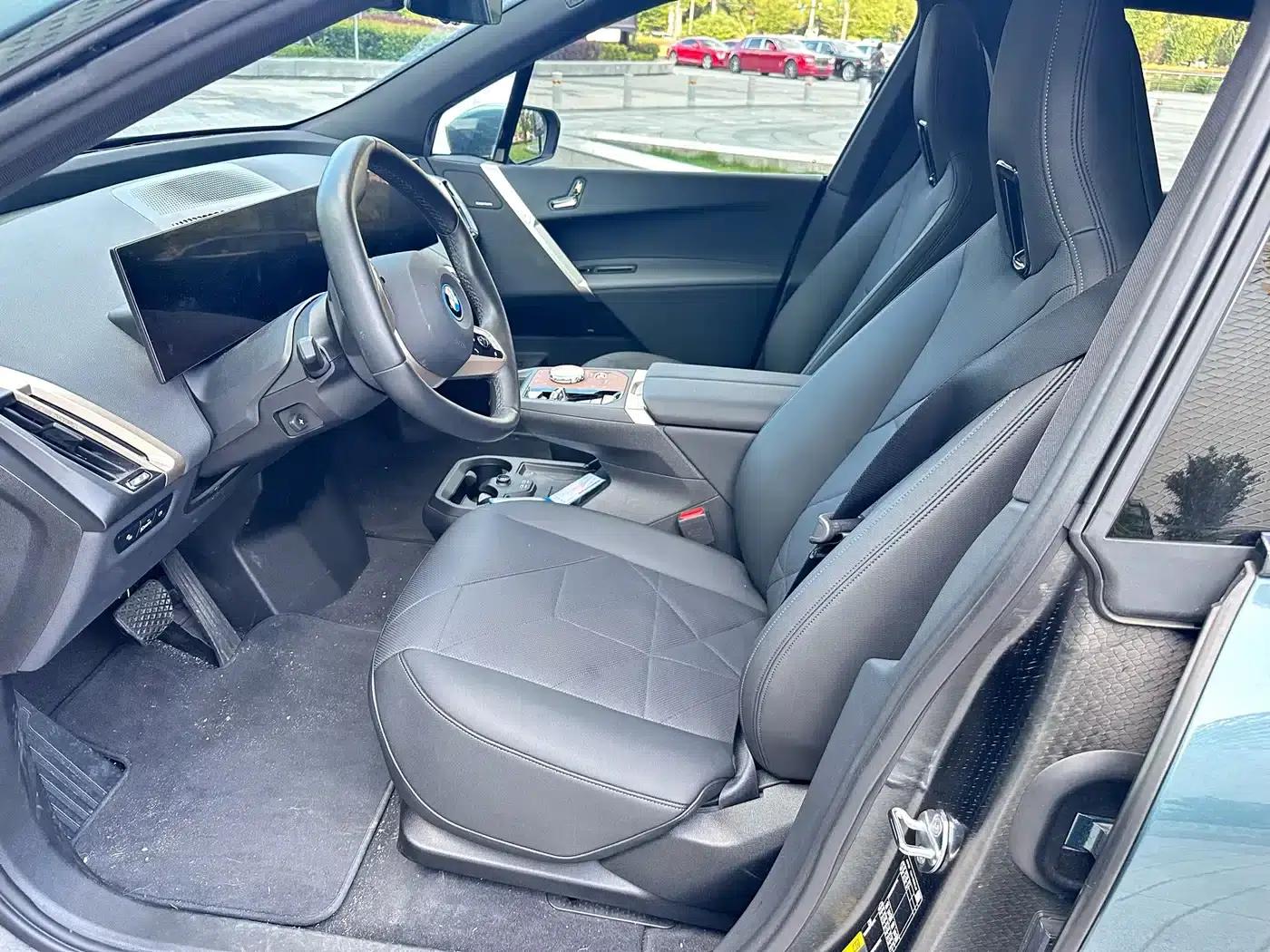 BMW iX 2022 xDrive40 — миниатюра 6