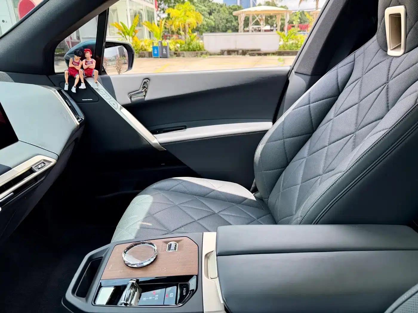BMW iX 2022 xDrive40 — миниатюра 16