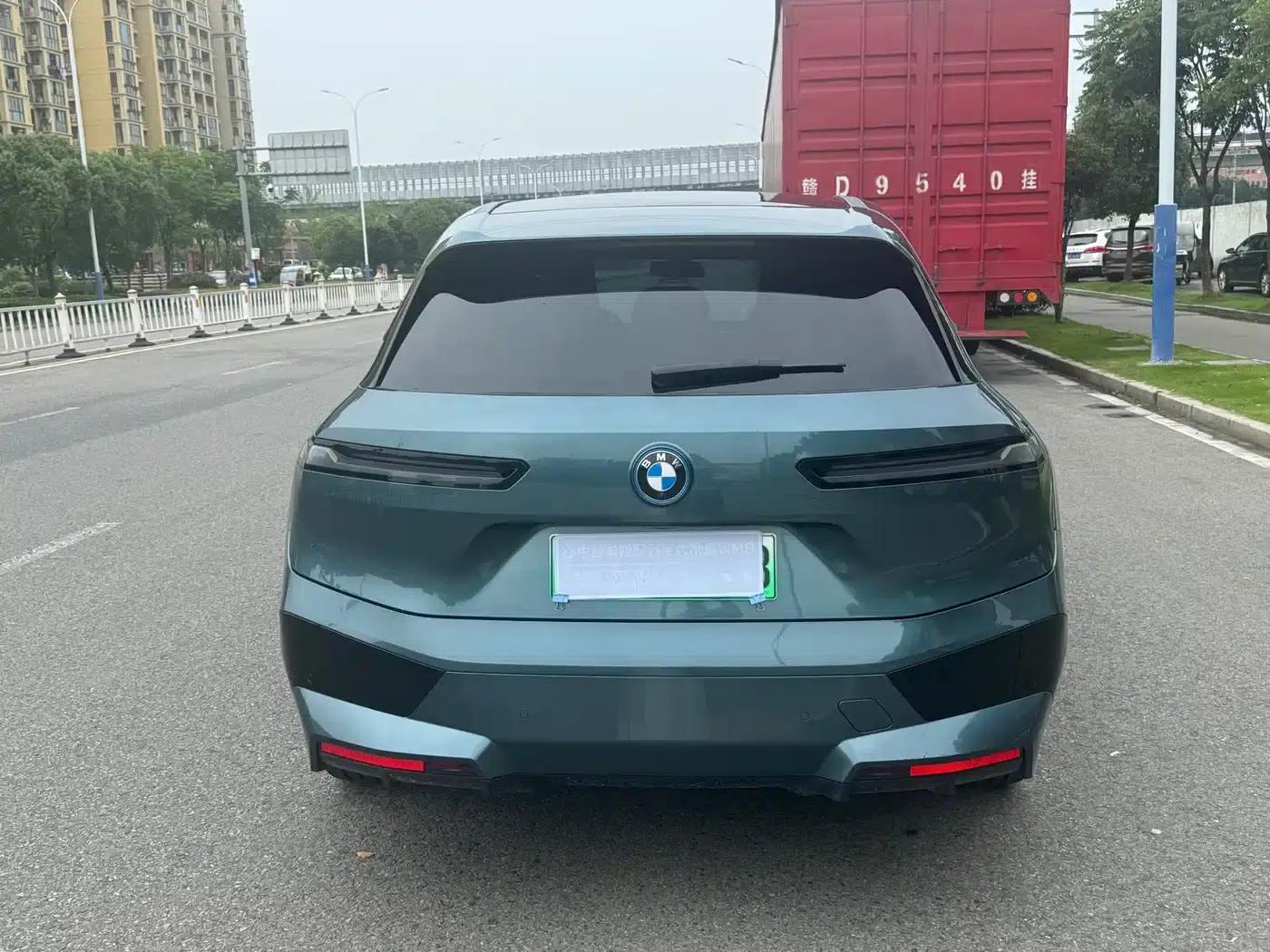 BMW iX 2023 xDrive40 — миниатюра 5