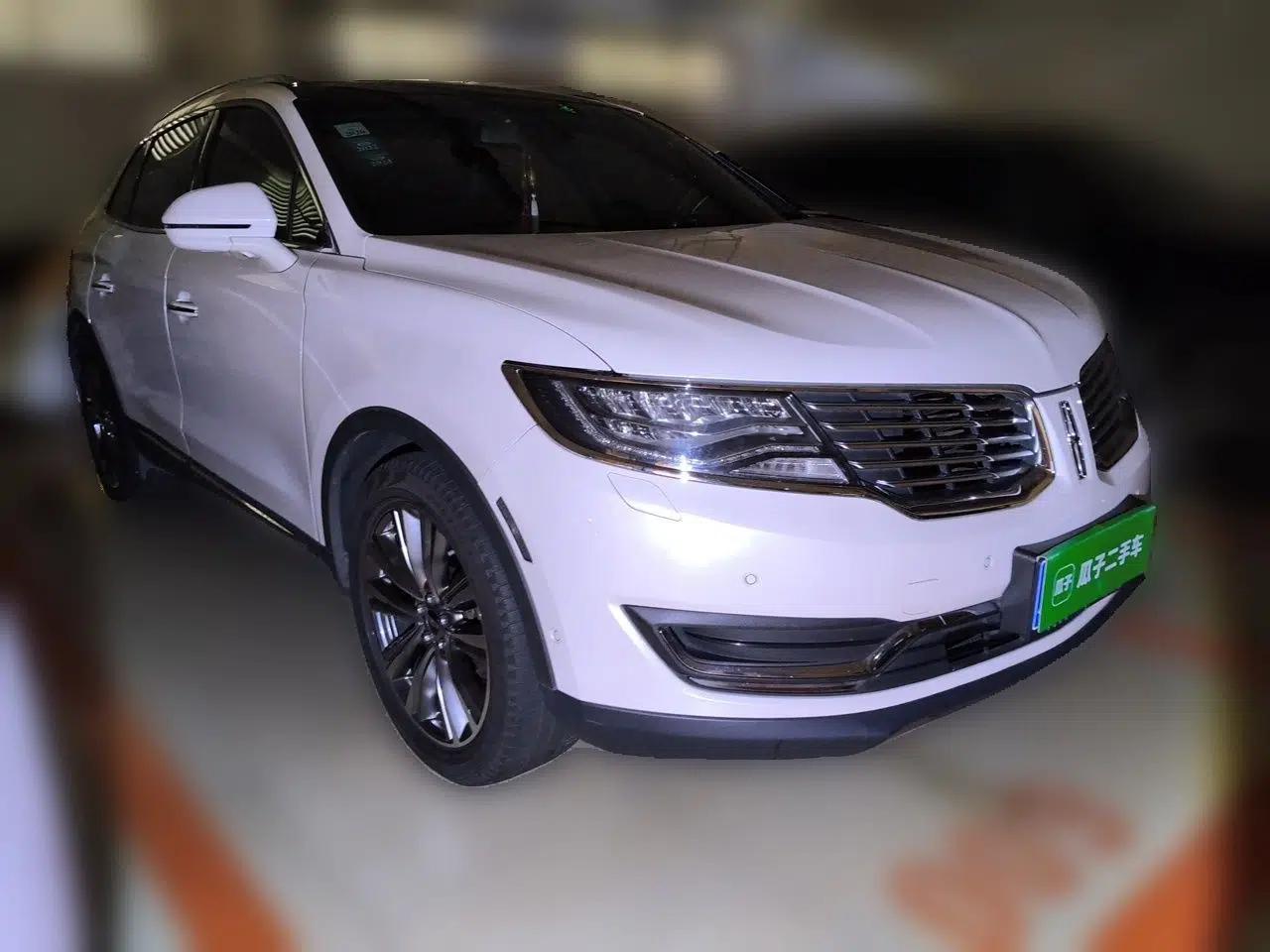 Lincoln MKX 2015 2.7T Four-Wheel Drive Prestige Edition — миниатюра 3