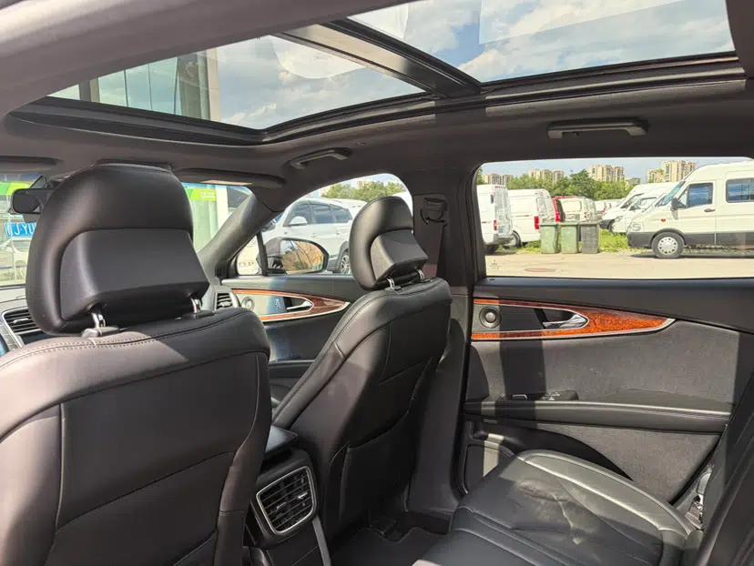 Lincoln MKX 2018 2.0T Four-Wheel Drive Zunya Edition — миниатюра 16