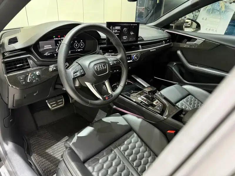 Audi RS 5 2023 2.9T Sportback Dark Gold Edition — миниатюра 13