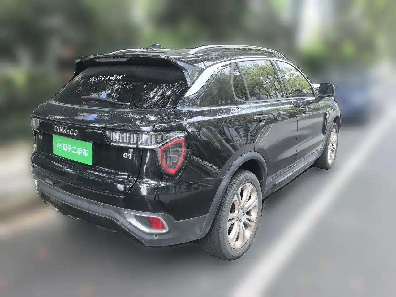 Lynk & Co 01 2017 2.0T Two-Wheel Drive Pro Edition — миниатюра 6