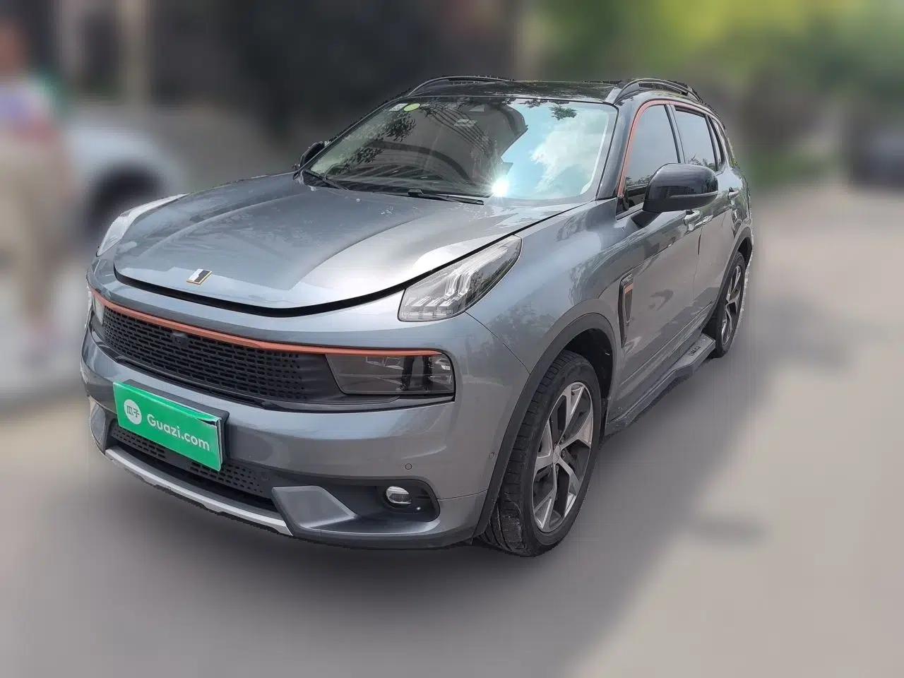 Lynk & Co 01 2017 2.0T Four-Wheel Drive Pro Edition — миниатюра 1