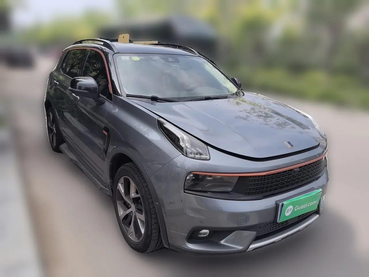 Lynk & Co 01 2017 2.0T Four-Wheel Drive Pro Edition — миниатюра 3