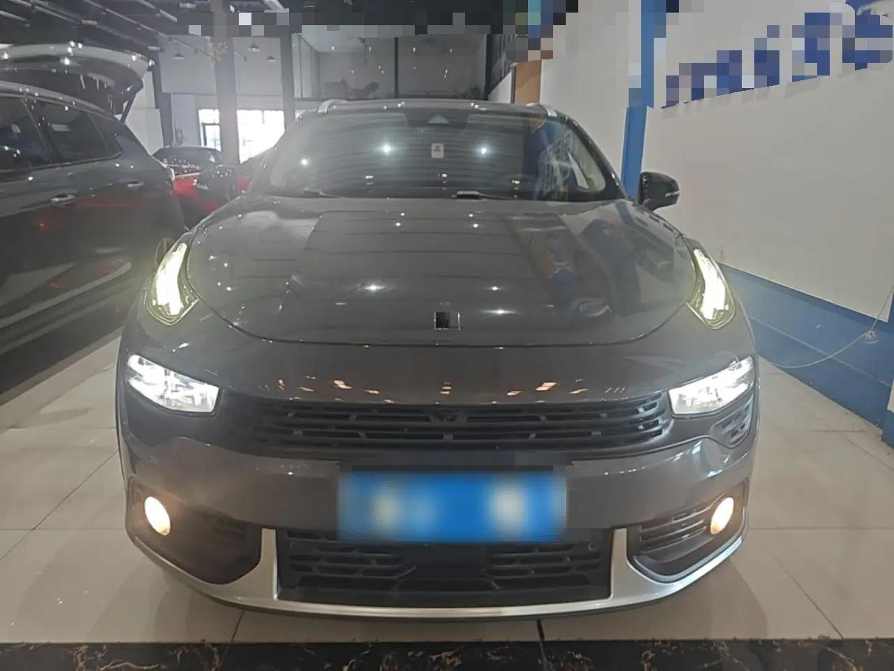 Lynk & Co 02 2019 1.5T DCT Two-Wheel Drive Pro Edition China VI Standard — миниатюра 2