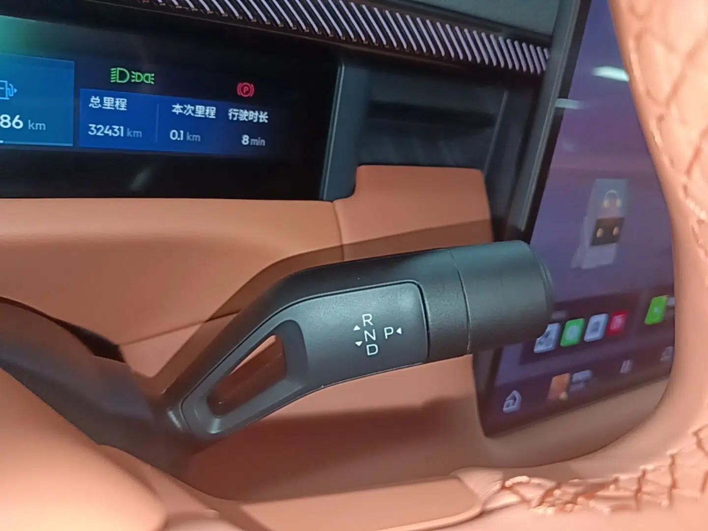 Lynk & Co 900 2025 2.0T Ultra — миниатюра 16