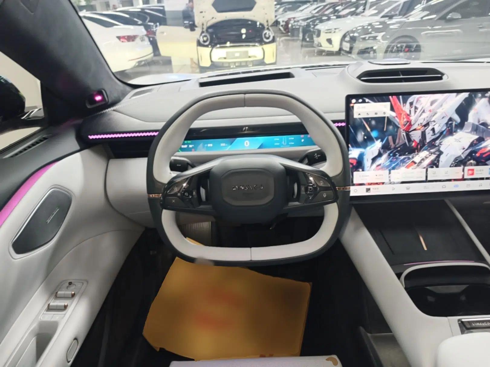 Lynk & Co Z10 2025 95 kWh 702 km All-Wheel Drive Intelligent Driving Ultra — миниатюра 13