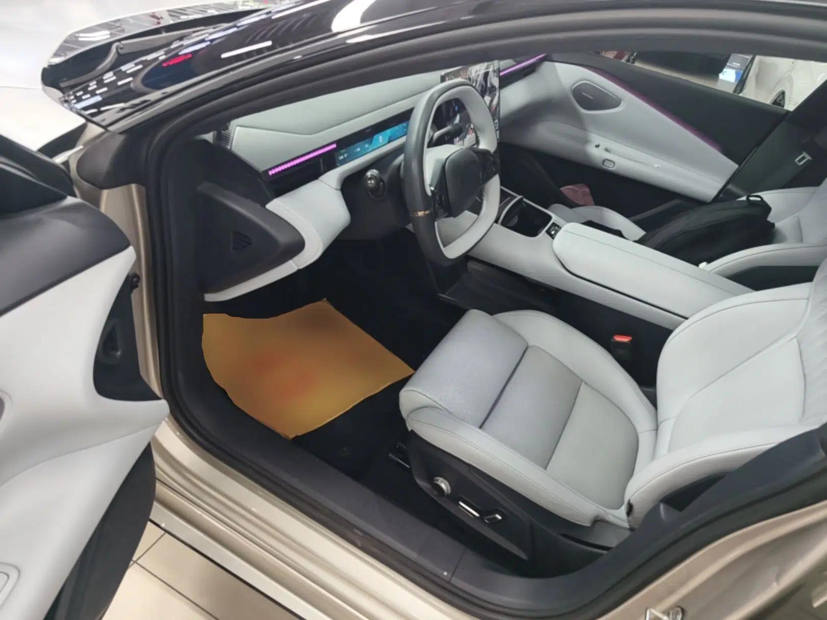 Lynk & Co Z10 2025 95 kWh 702 km All-Wheel Drive Intelligent Driving Ultra — миниатюра 18