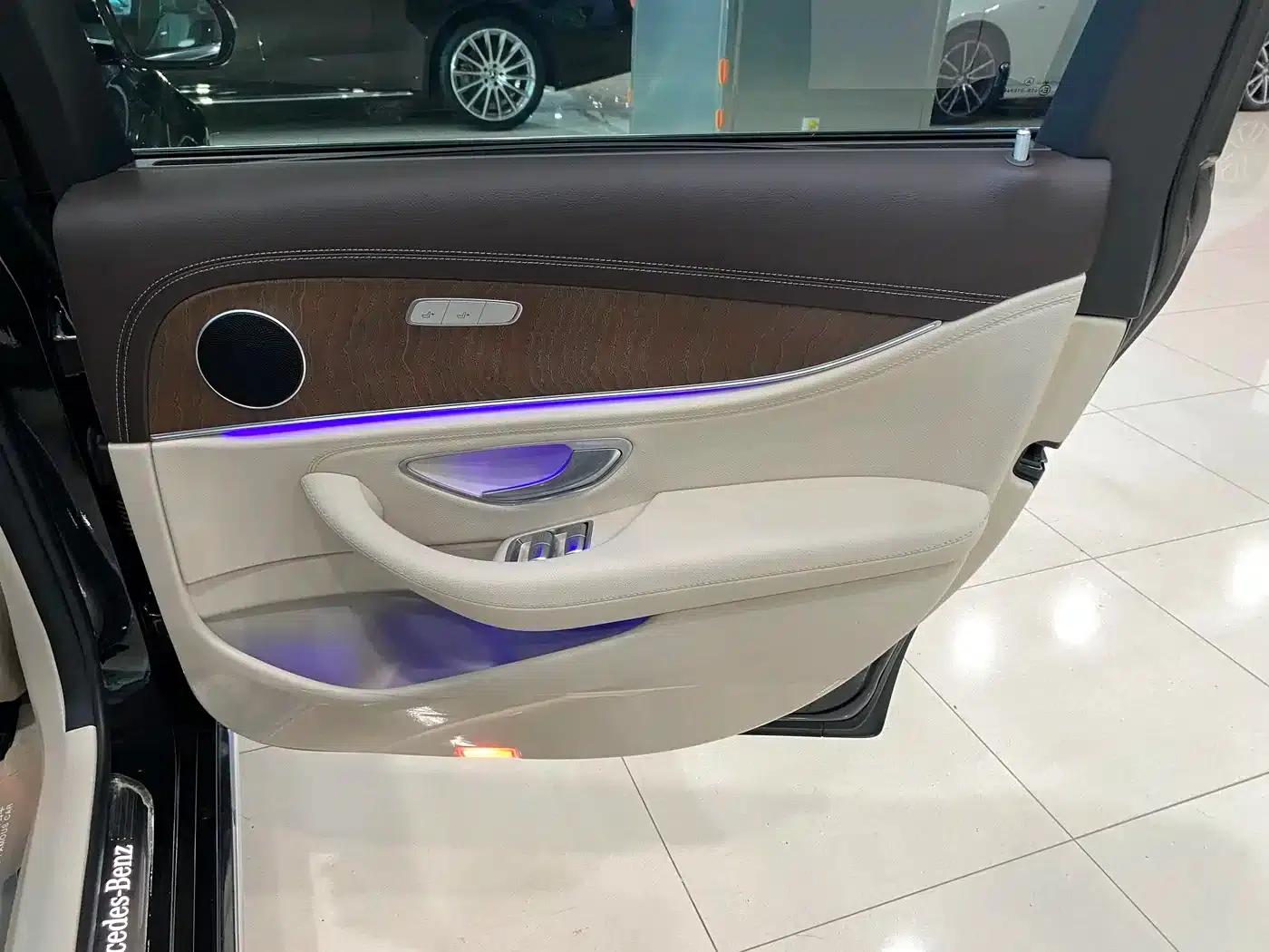 2017 Mercedes-Benz E-Class E 320 L 4MATIC — миниатюра 10