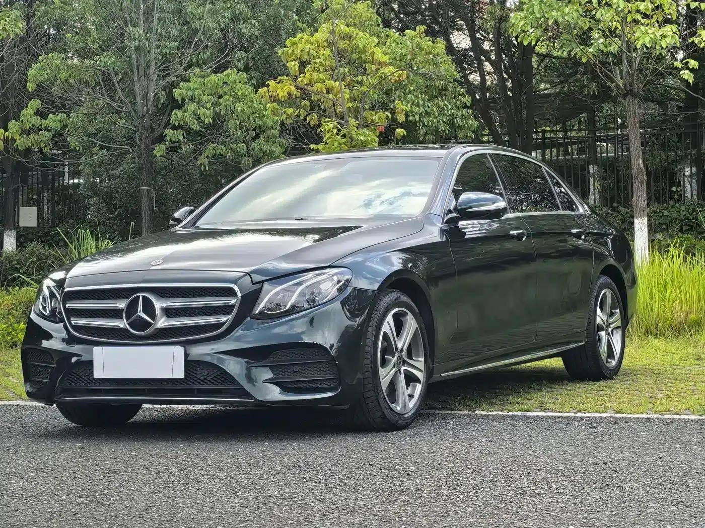 2019 Mercedes-Benz E-Class E 200 L — миниатюра 1