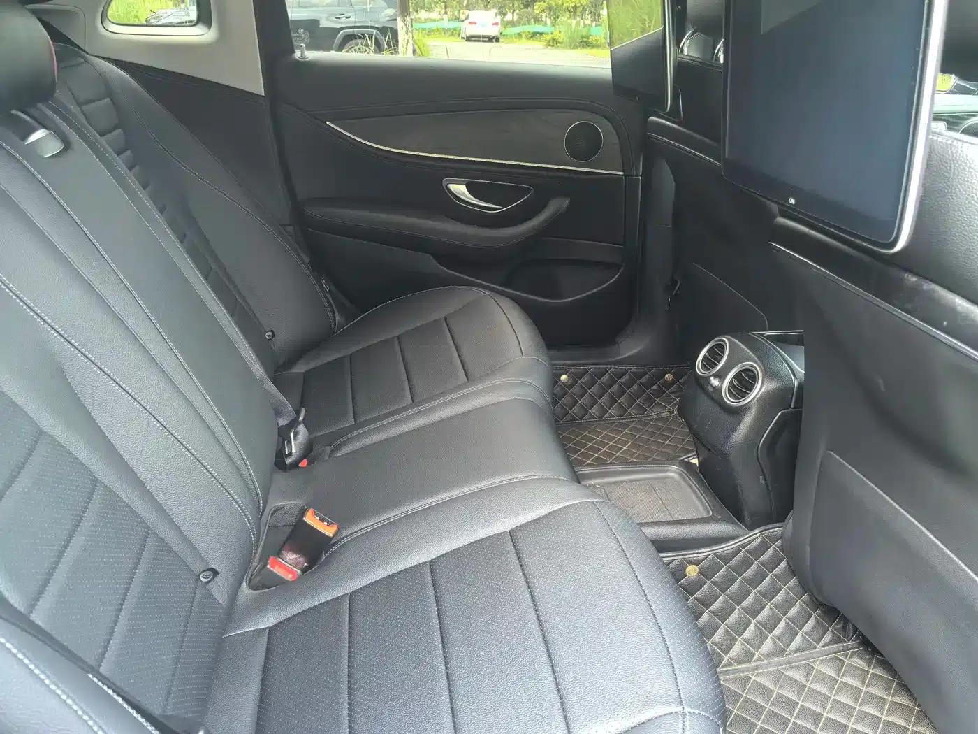 2019 Mercedes-Benz E-Class E 200 L — миниатюра 22