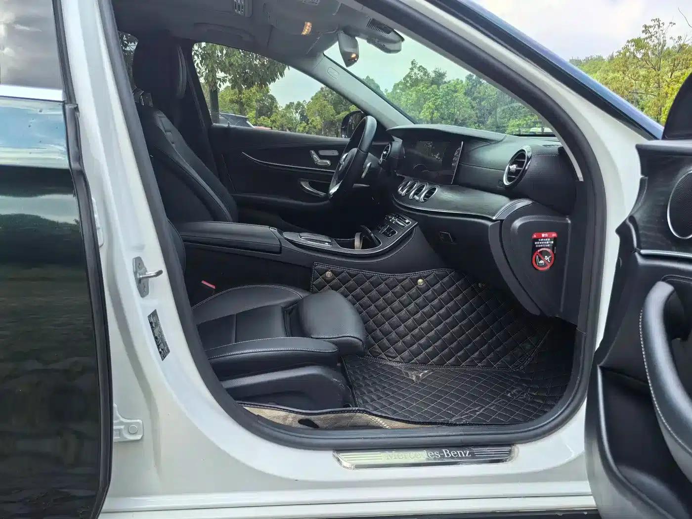 2019 Mercedes-Benz E-Class E 200 L — миниатюра 29