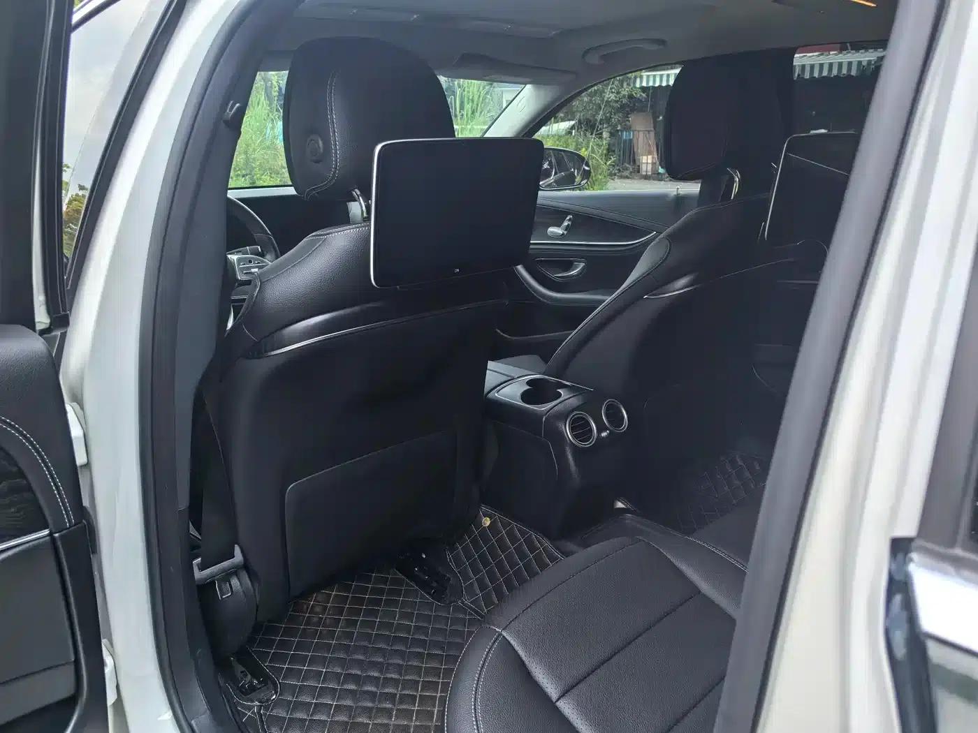 2019 Mercedes-Benz E-Class E 200 L — миниатюра 32