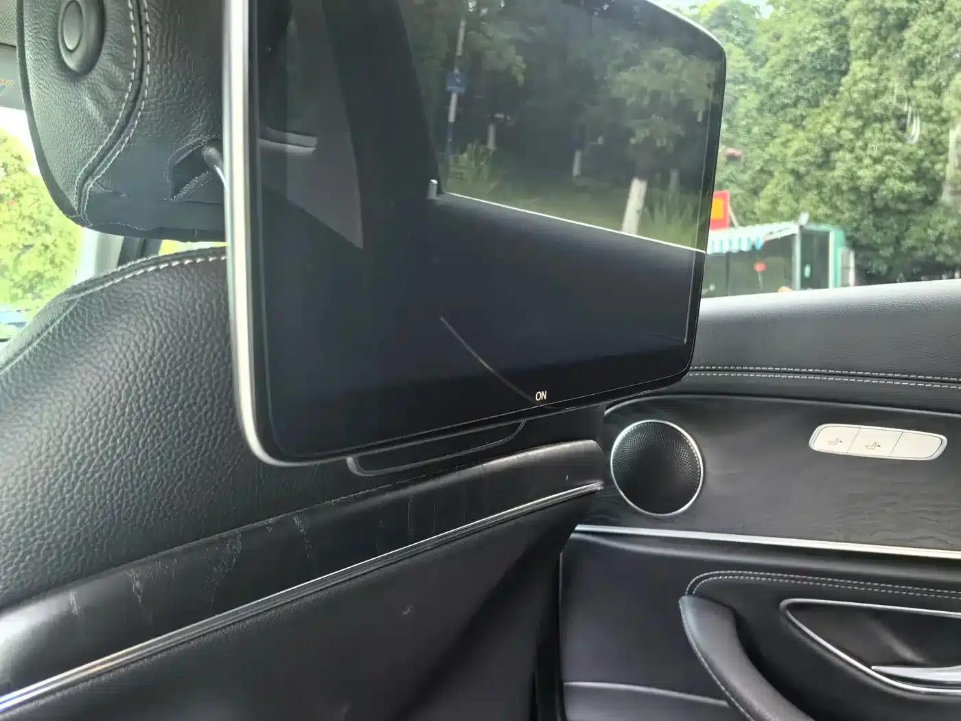 2019 Mercedes-Benz E-Class E 200 L — миниатюра 35
