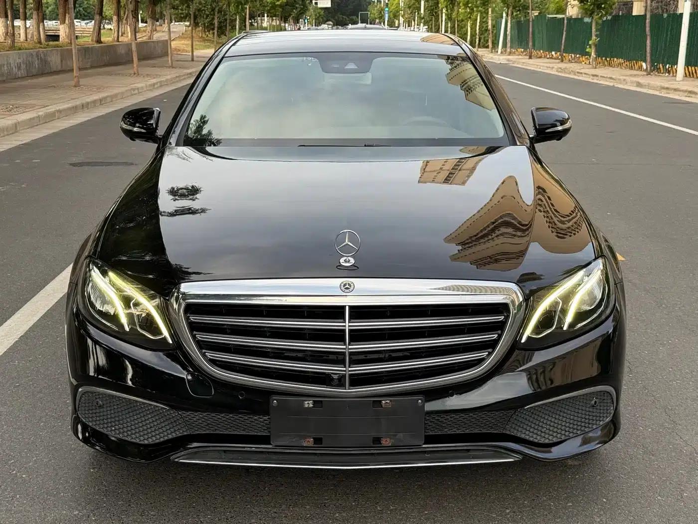 2017 Mercedes-Benz E-Class E 300 L Luxury — миниатюра 2