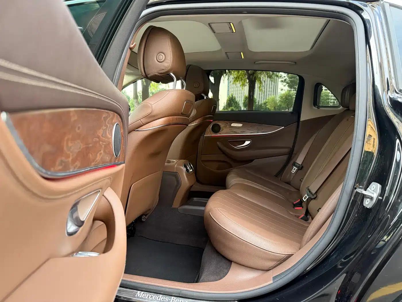 2017 Mercedes-Benz E-Class E 300 L Luxury — миниатюра 6