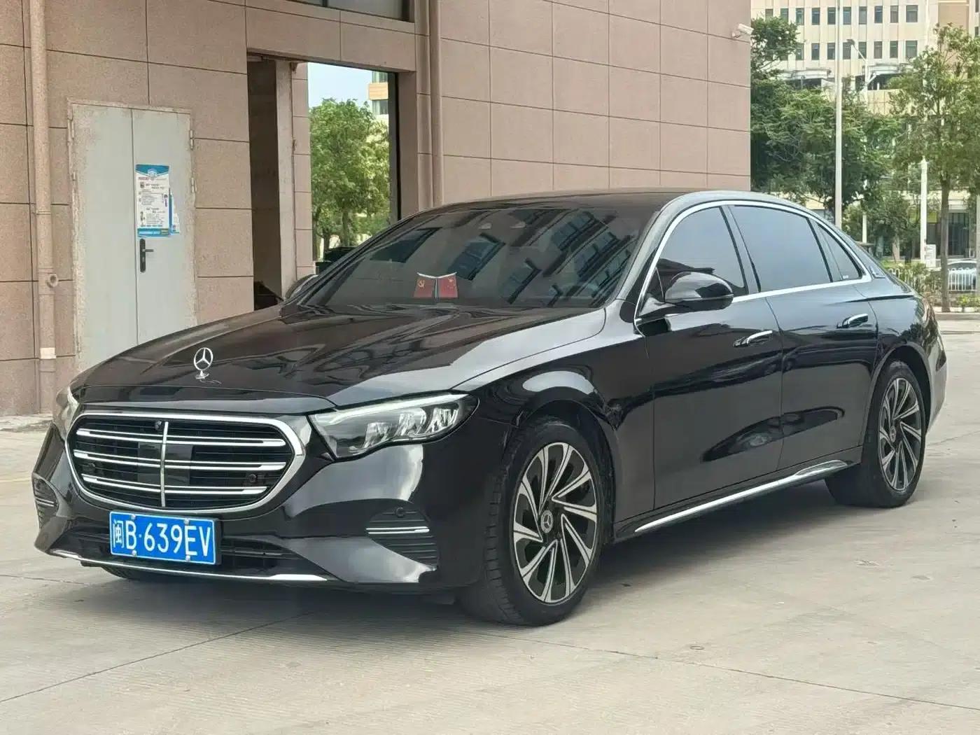 2024 Mercedes-Benz E-Class E 300 L Luxury — миниатюра 2