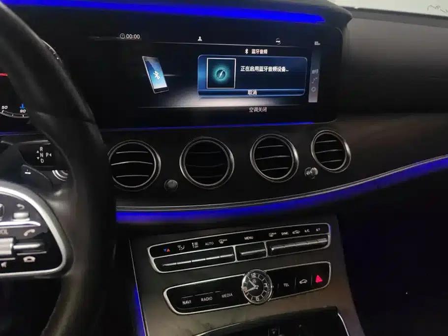 Mercedes-Benz E-Class 2020 Facelift E 300 L Special Edition — миниатюра 13
