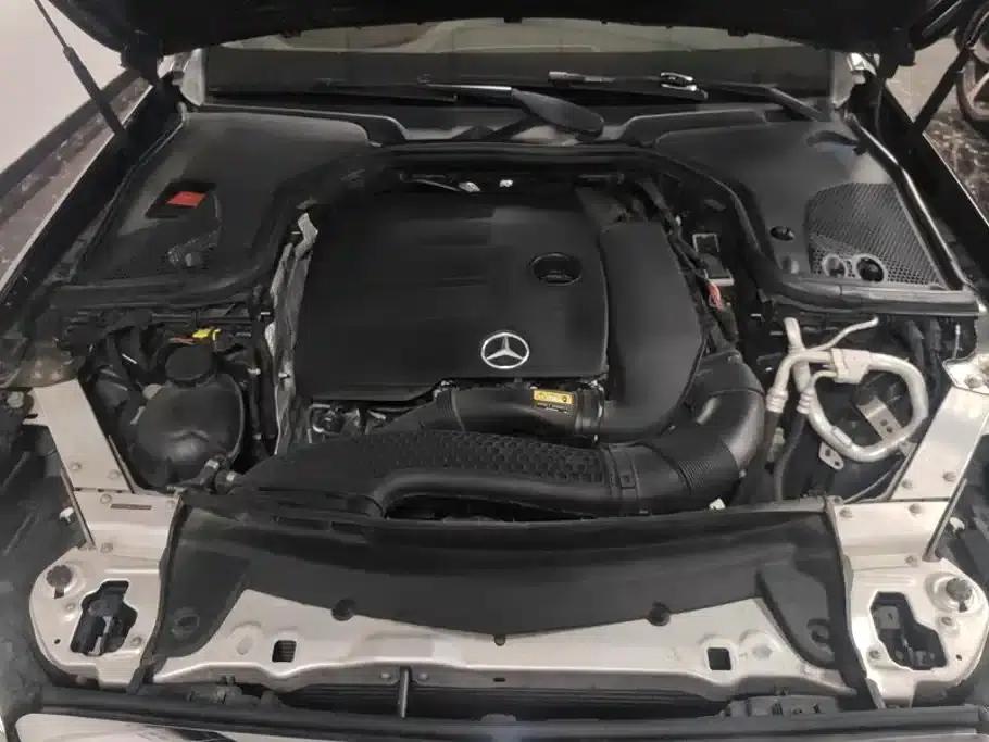 Mercedes-Benz E-Class 2020 Facelift E 300 L Special Edition — миниатюра 10