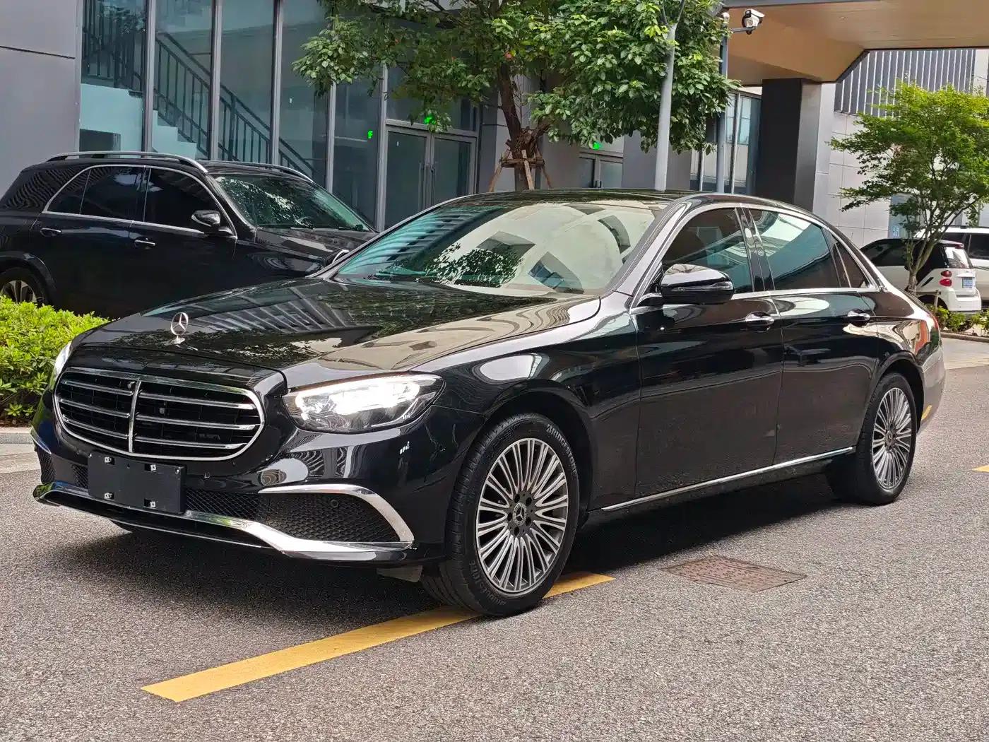 2021 Mercedes-Benz E-Class E 300 L Luxury — миниатюра 1