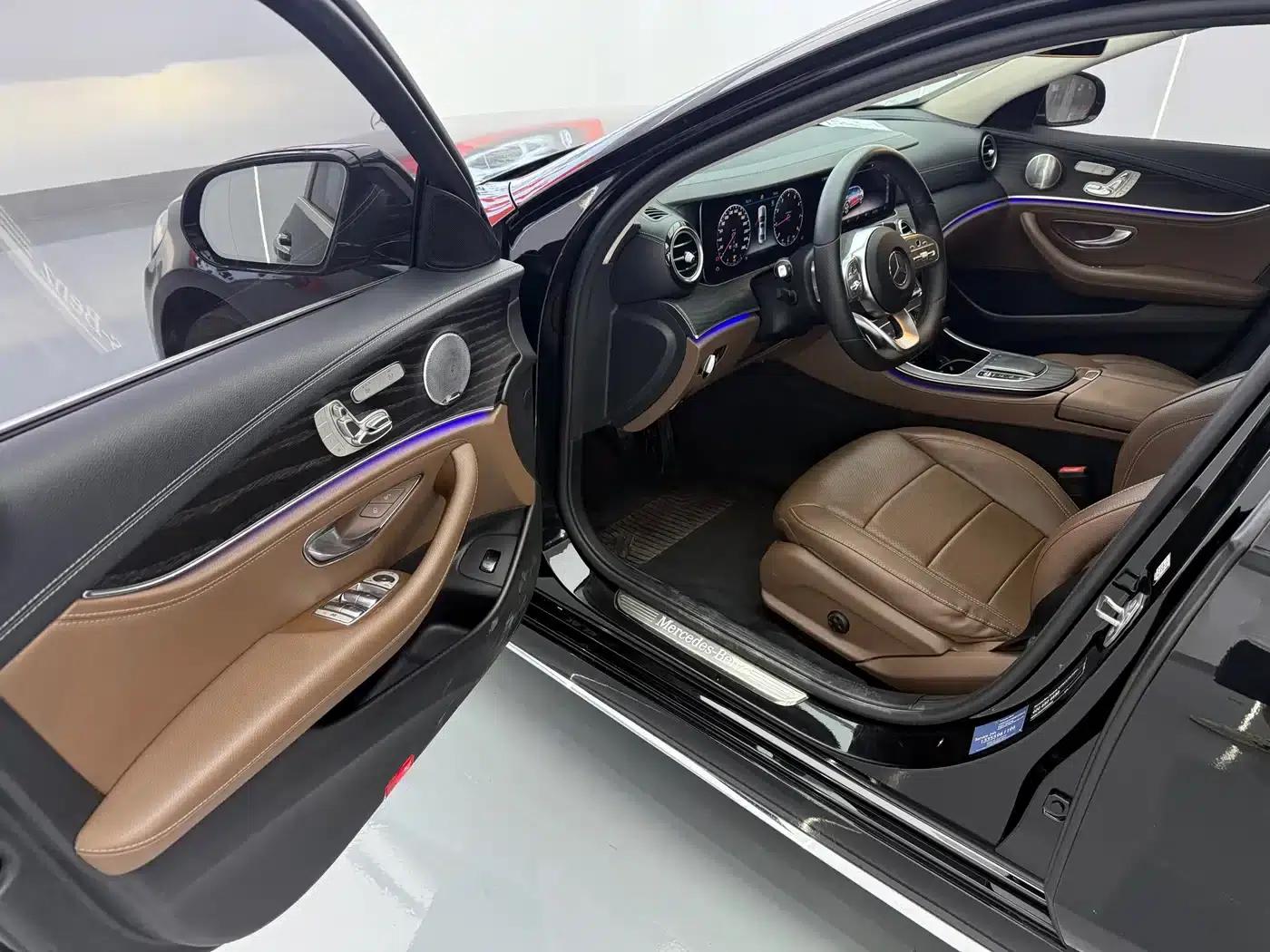 Mercedes-Benz E-Class 2019 Facelift E 300 L Sport Style — миниатюра 5