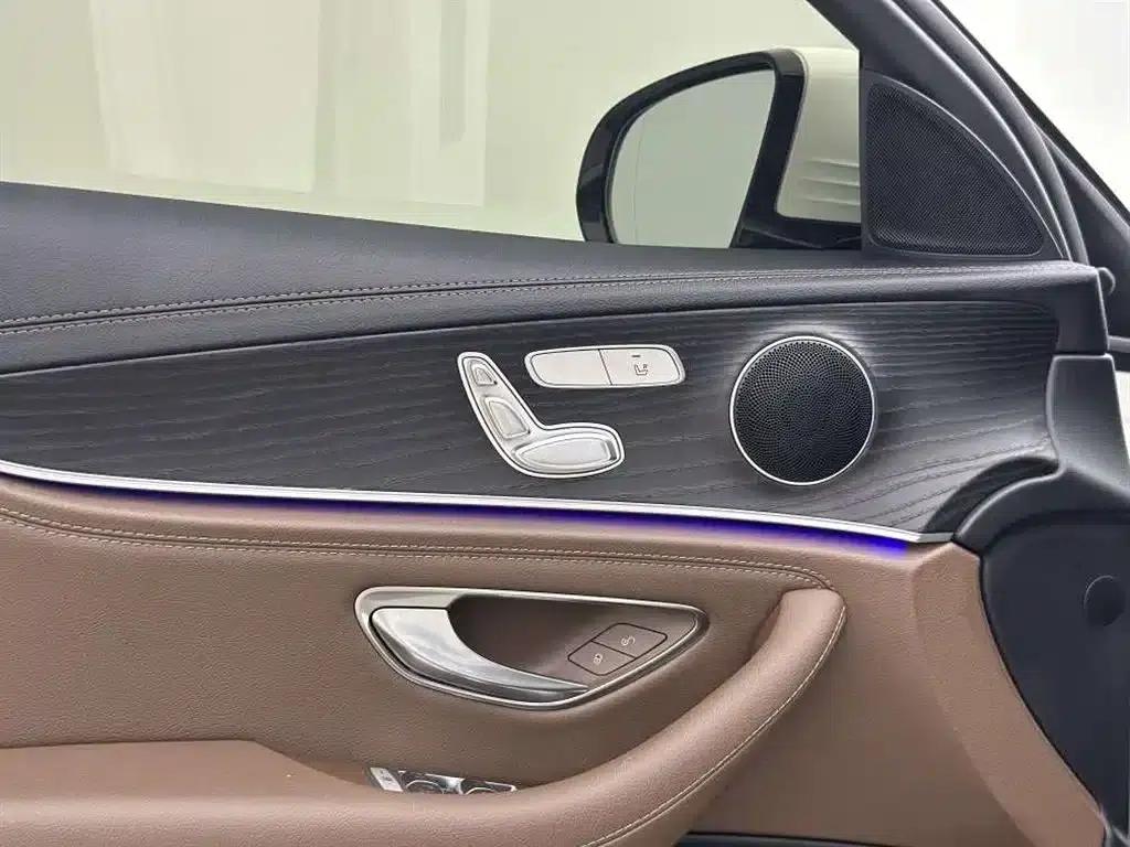 Mercedes-Benz E-Class 2022 Facelift E 260 L Sport — миниатюра 13