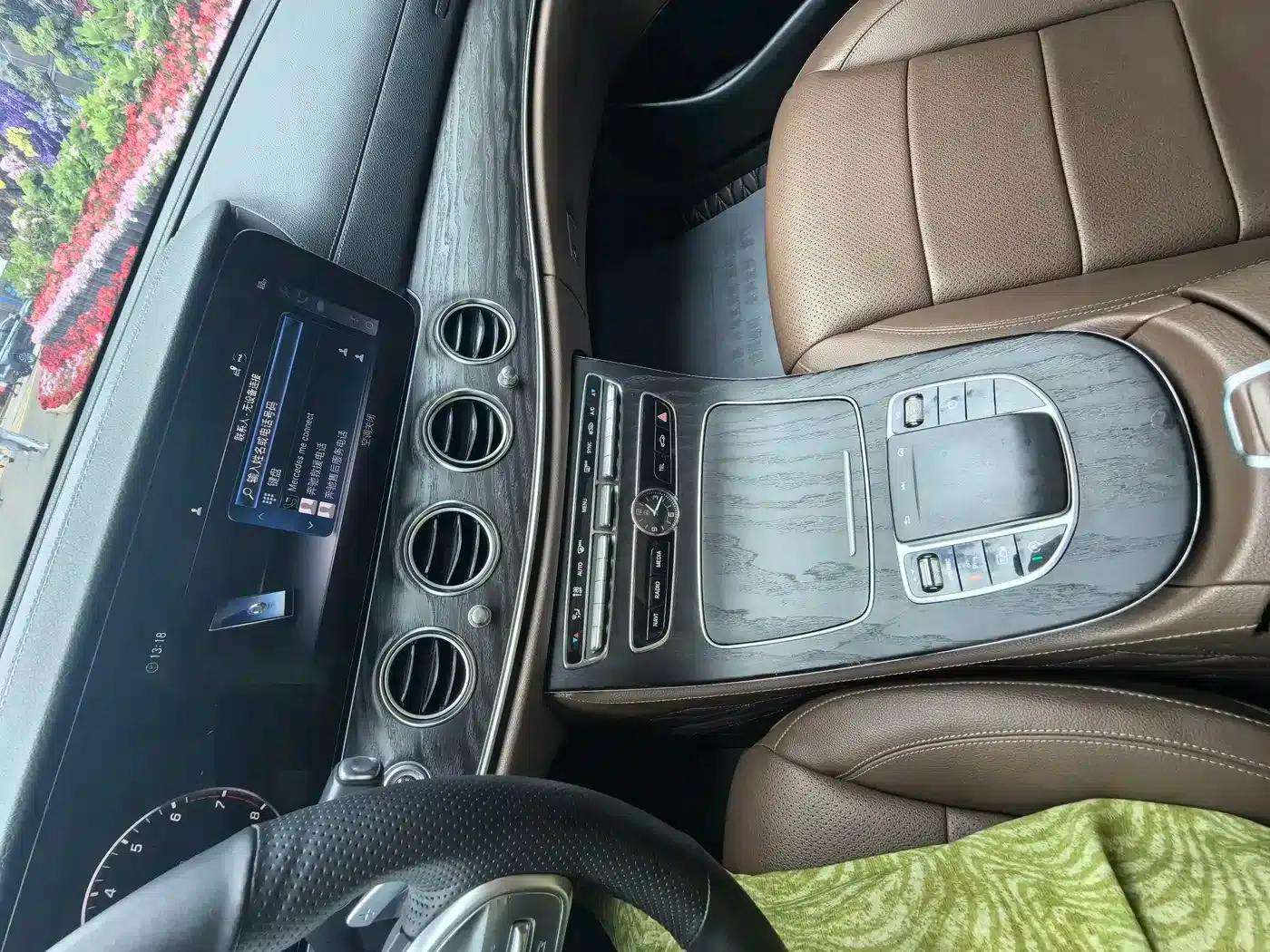 Mercedes-Benz E-Class 2019 Facelift E 300 L Sport Style — миниатюра 13