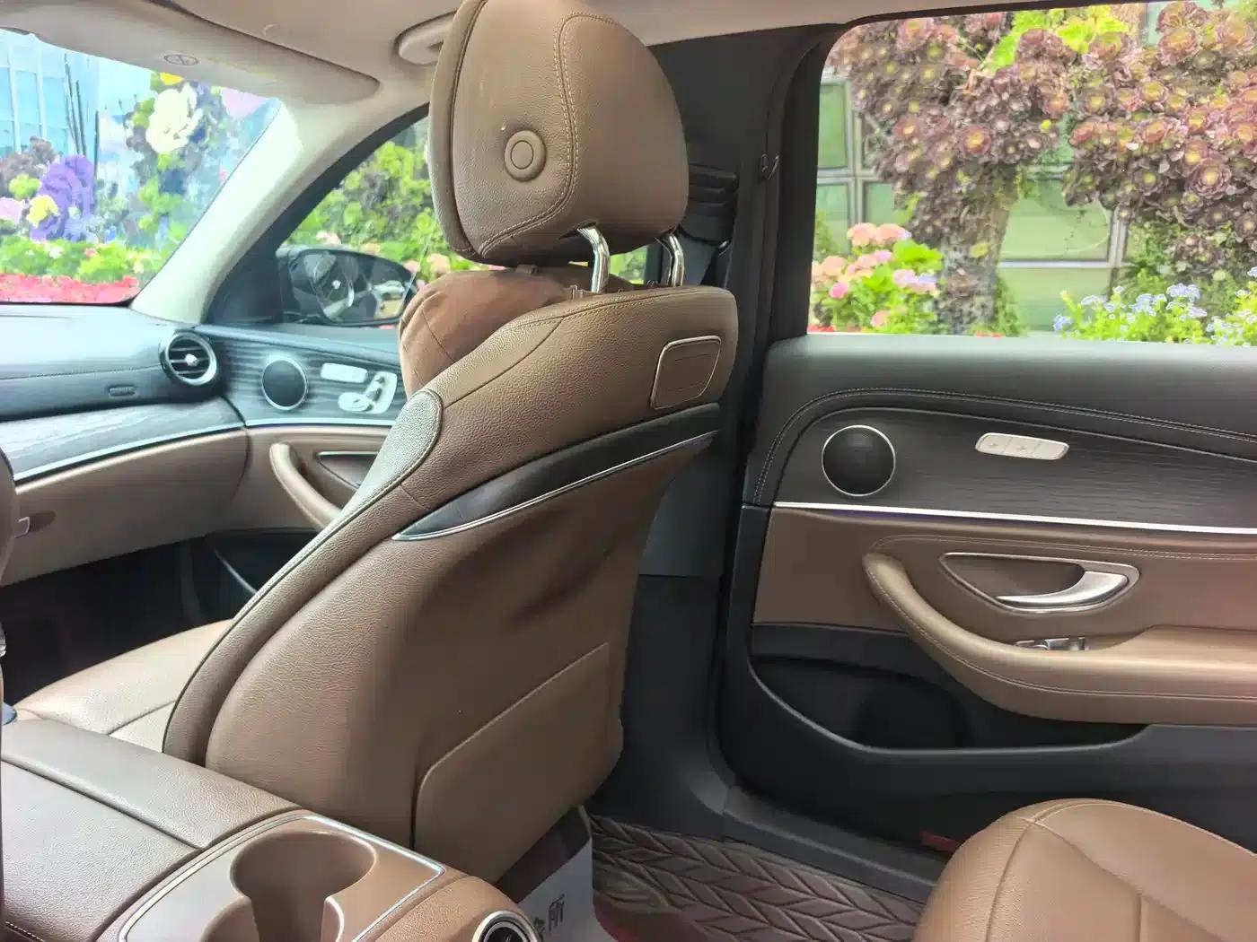 Mercedes-Benz E-Class 2019 Facelift E 300 L Sport Style — миниатюра 14