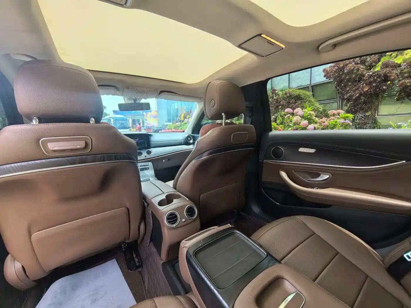 Mercedes-Benz E-Class 2019 Facelift E 300 L Sport Style — миниатюра 9