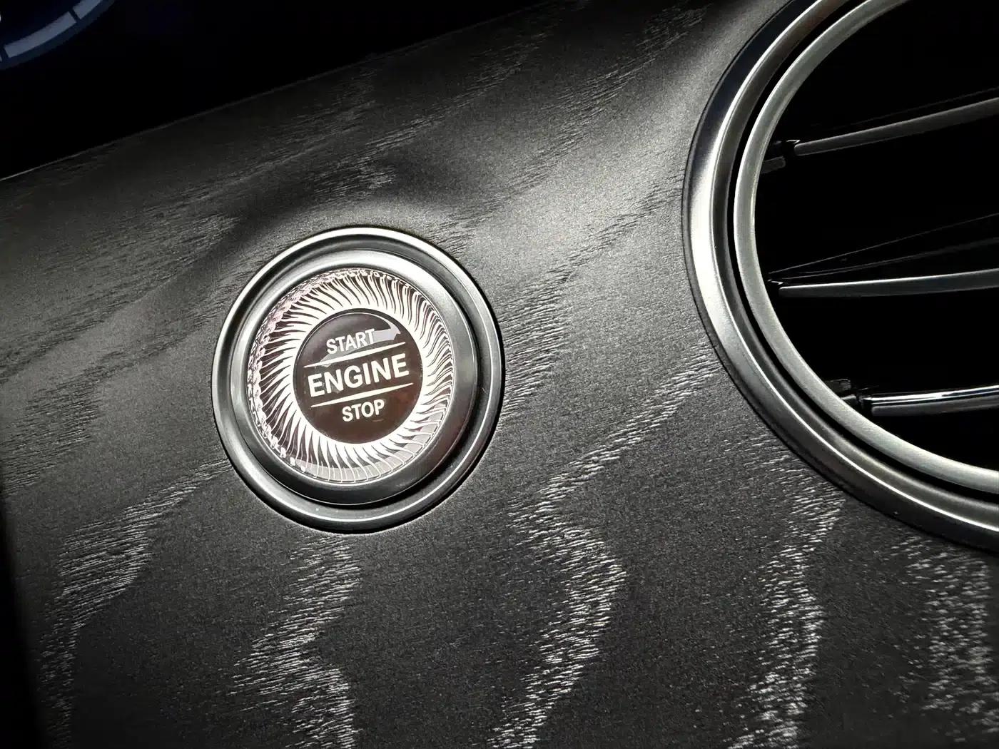 Mercedes-Benz E-Class 2022 E 300 L Sport Style — миниатюра 10
