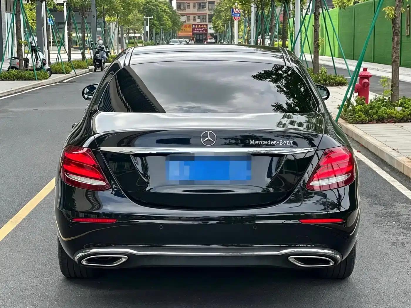 Mercedes-Benz E-Class 2020 Facelift E 300 L Special Edition — миниатюра 5