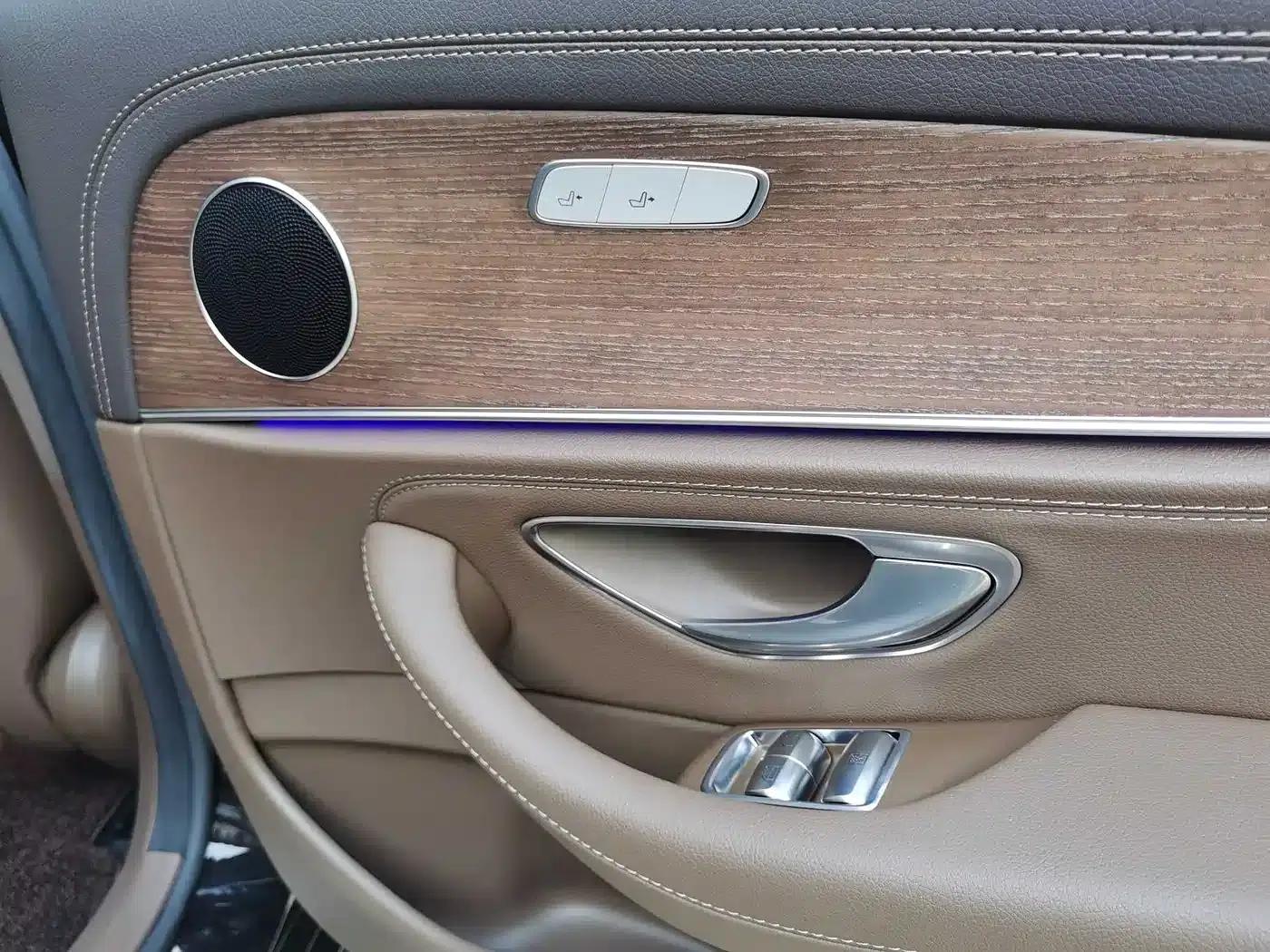 Mercedes-Benz E-Class 2023 Facelift E 300 L Fashion Model — миниатюра 21