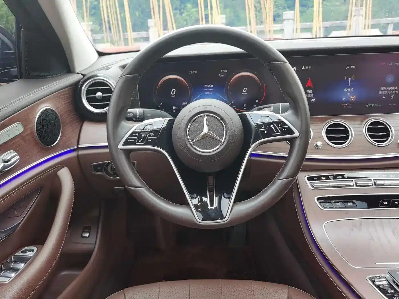 Mercedes-Benz E-Class 2023 Facelift E 300 L Fashion Model — миниатюра 23