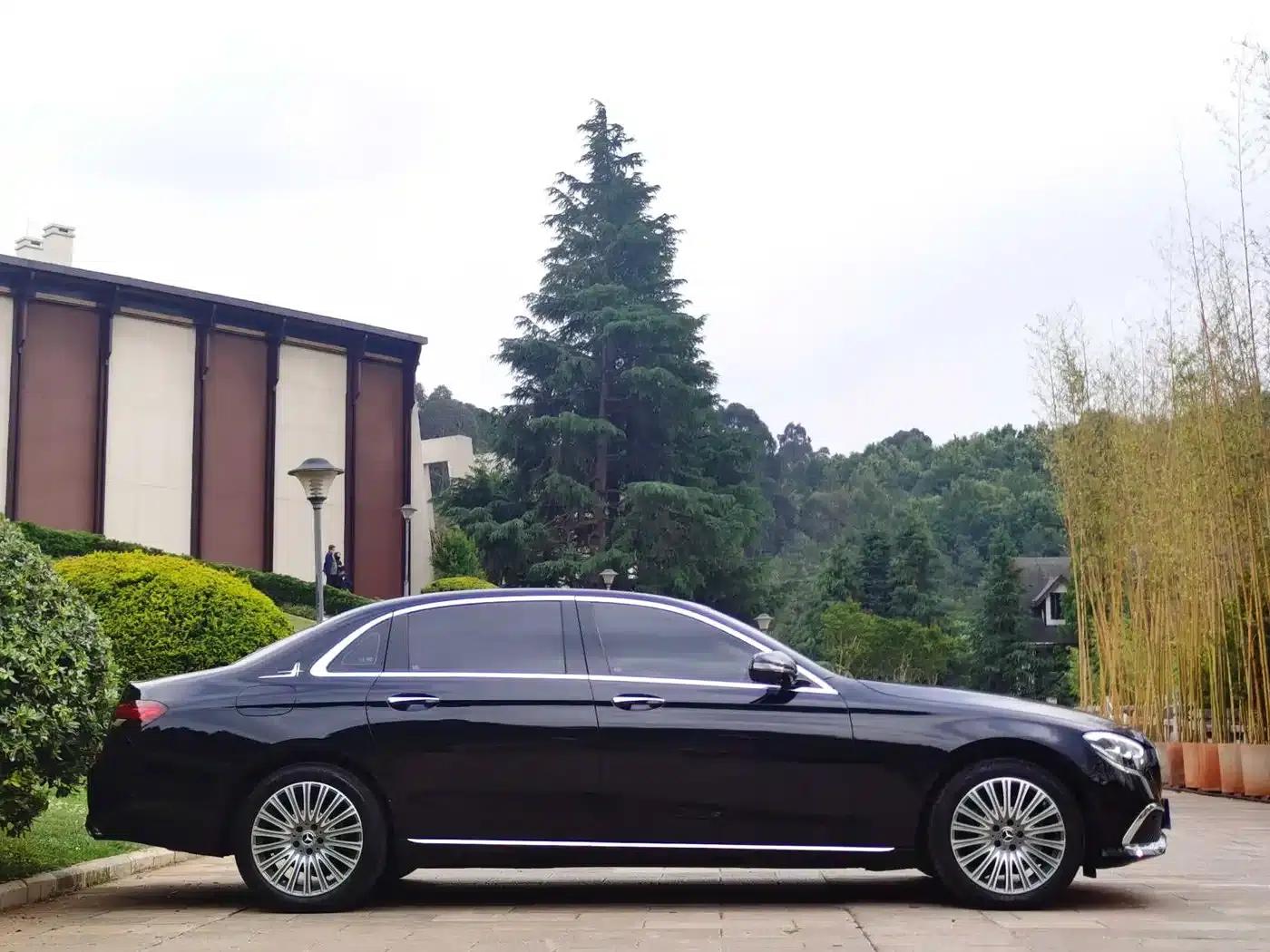 Mercedes-Benz E-Class 2023 Facelift E 300 L Fashion Model — миниатюра 6