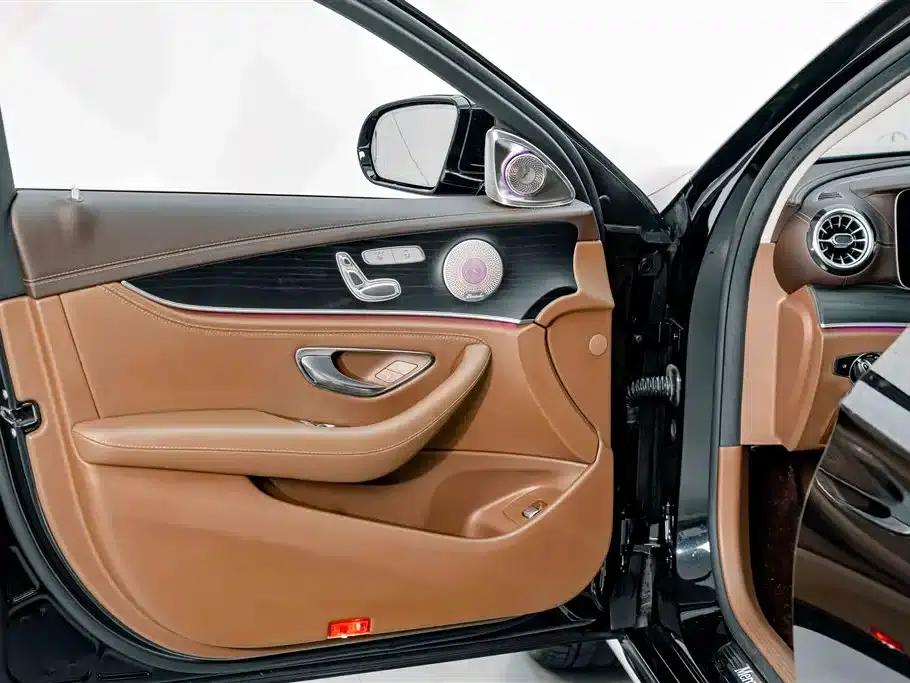 Mercedes-Benz E-Class 2022 Facelift E 300 L Luxury — миниатюра 17