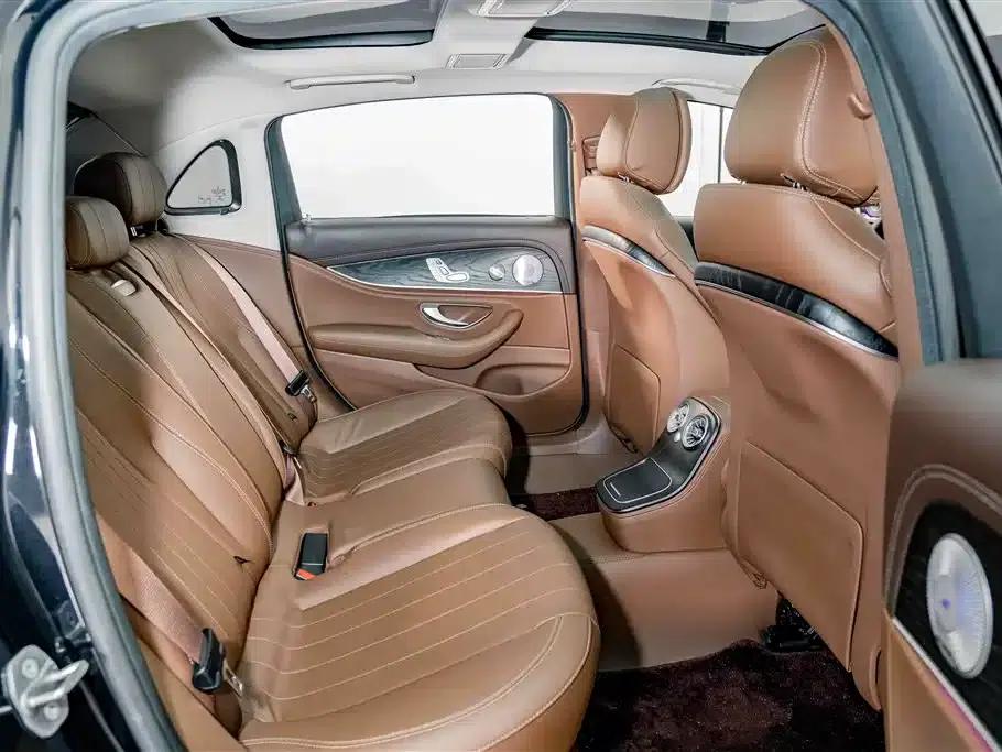 Mercedes-Benz E-Class 2022 Facelift E 300 L Luxury — миниатюра 22
