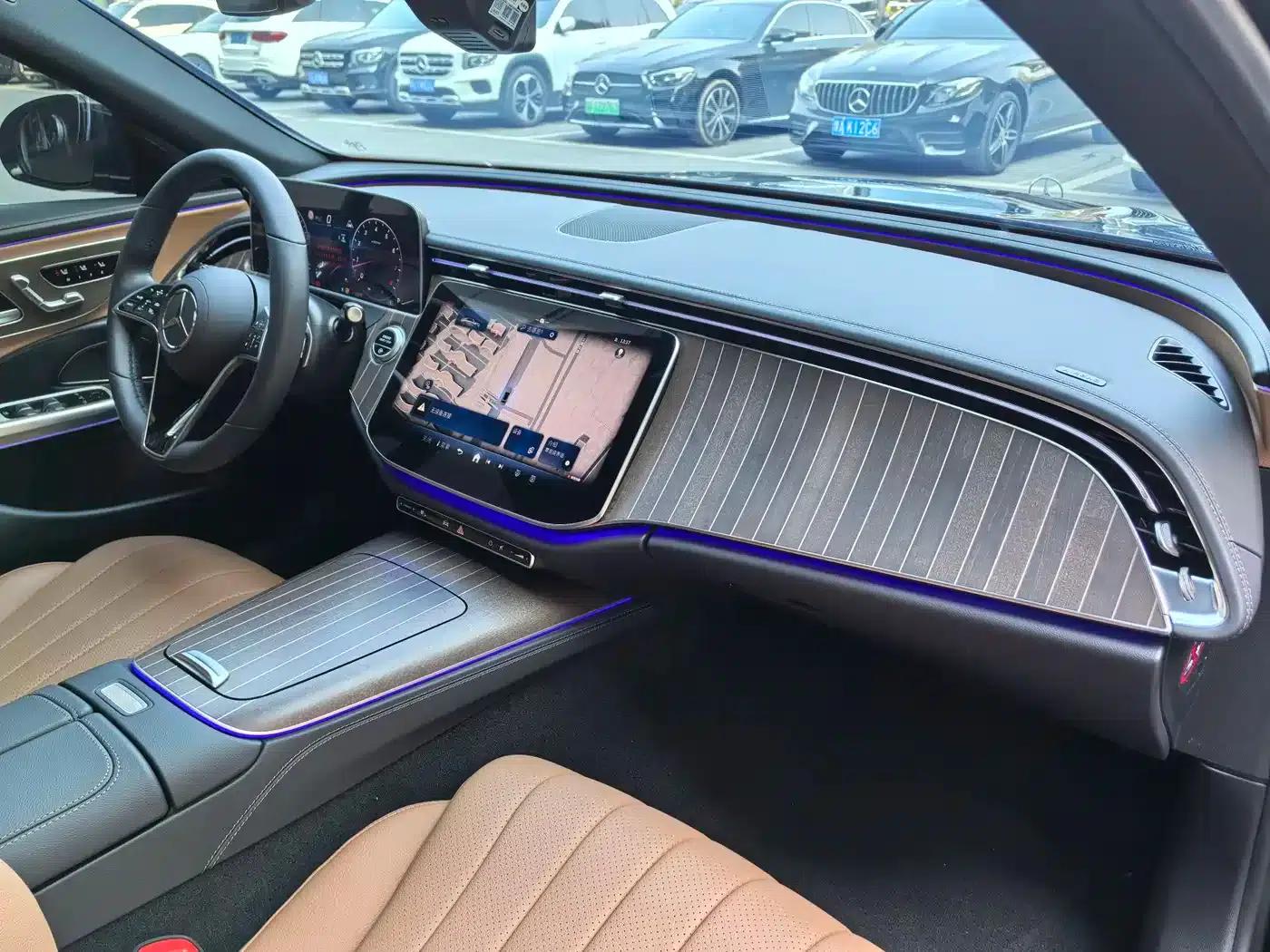 Mercedes-Benz E-Class 2024 Facelift E 300 L Fashion Model — миниатюра 10