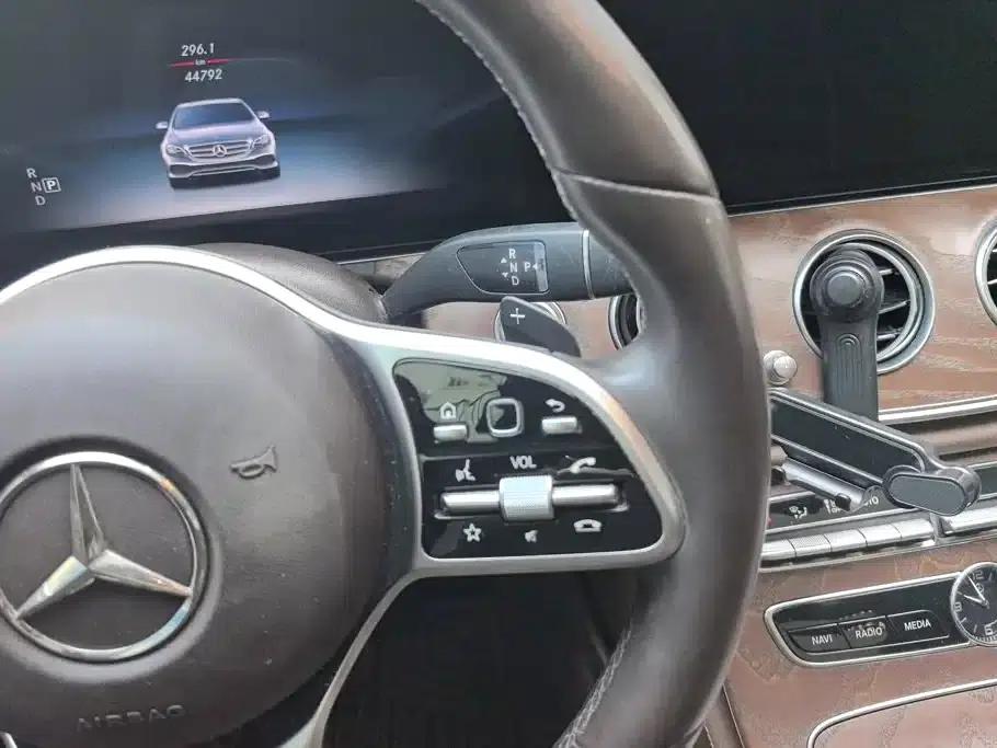 Mercedes-Benz E-Class 2019 Facelift E 300 L Fashion Model — миниатюра 16
