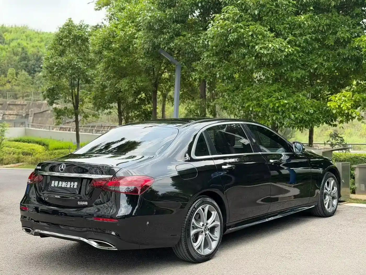 Mercedes-Benz E-Class 2021 E 300 L Fashion Edition — миниатюра 7