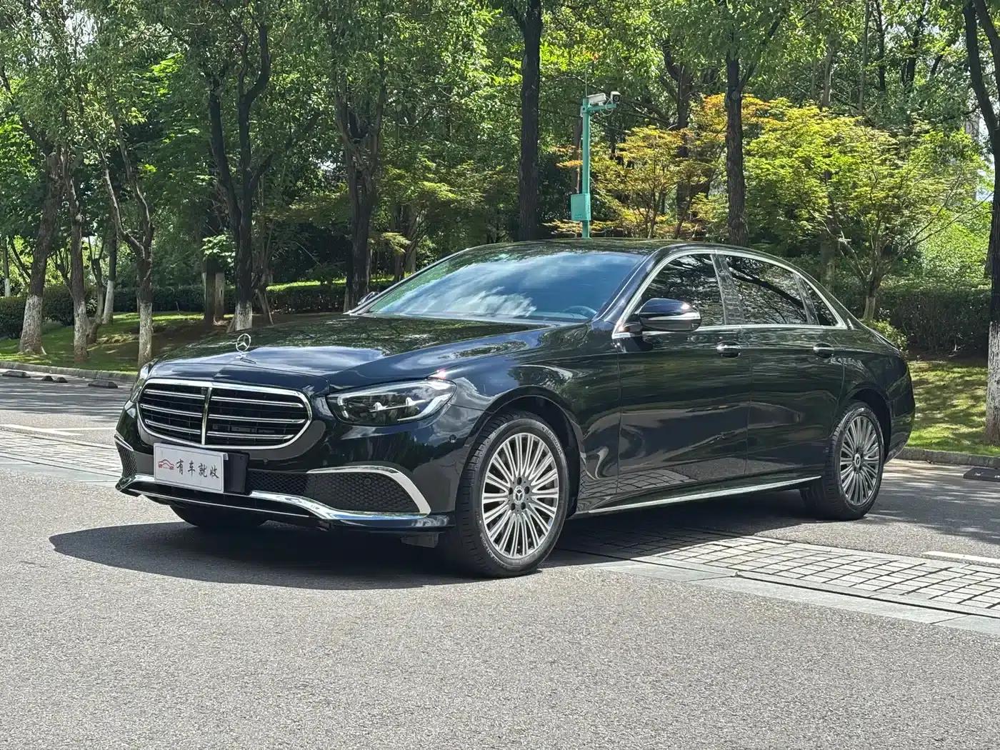 2019 Mercedes-Benz E-Class E 200 L Sport 4MATIC — миниатюра 1