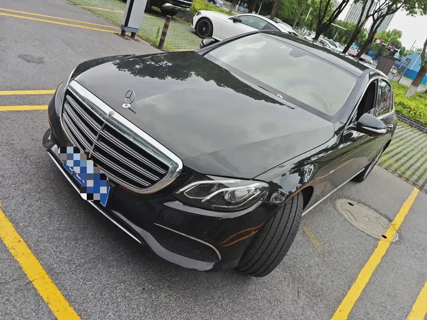 Mercedes-Benz E-Class 2020 Facelift E 300 L Special Edition — миниатюра 1