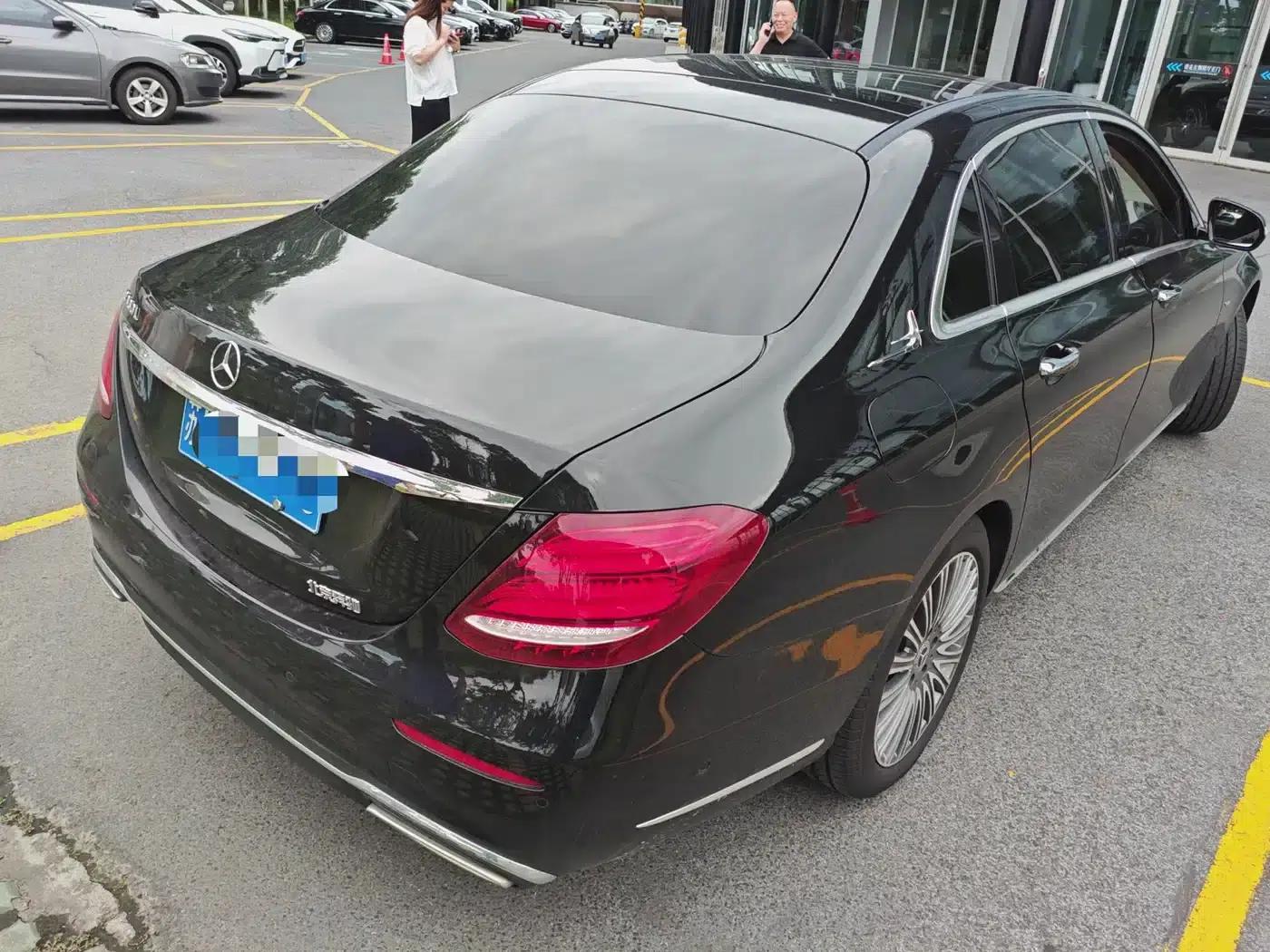Mercedes-Benz E-Class 2020 Facelift E 300 L Special Edition — миниатюра 5
